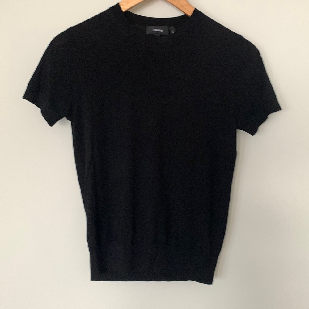COPY - Theory short sleeved wool top